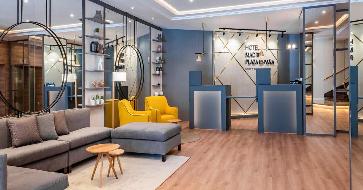 Hotel Madrid Plaza De Espana, Affiliated By Melia Bagian luar foto