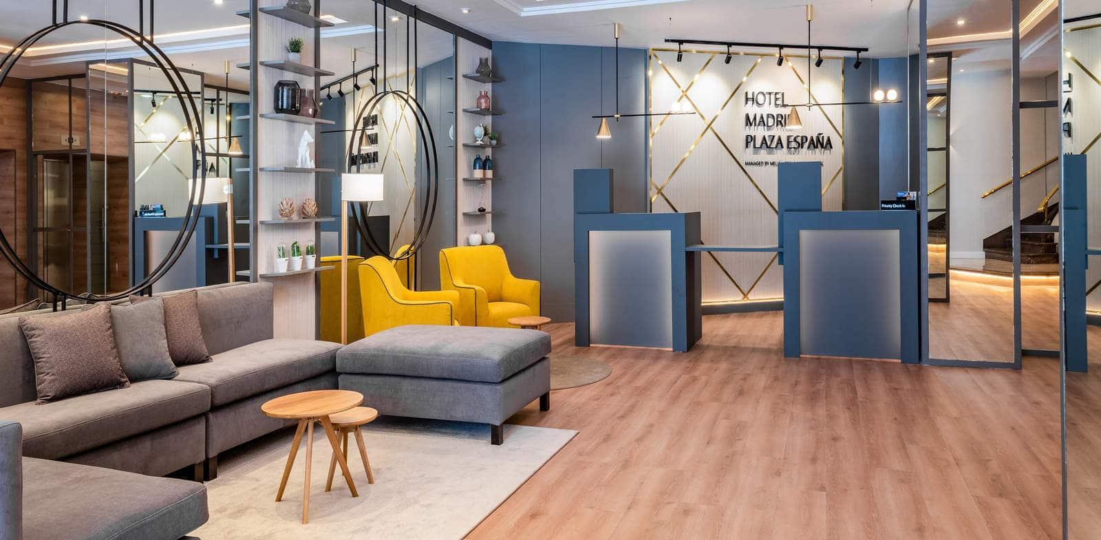 Hotel Madrid Plaza De Espana, Affiliated By Melia Bagian luar foto