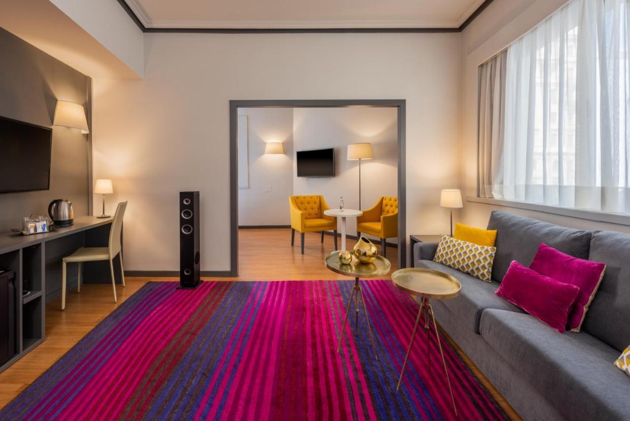 Hotel Madrid Plaza De Espana, Affiliated By Melia Bagian luar foto